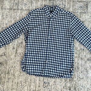 Large J crew shirt